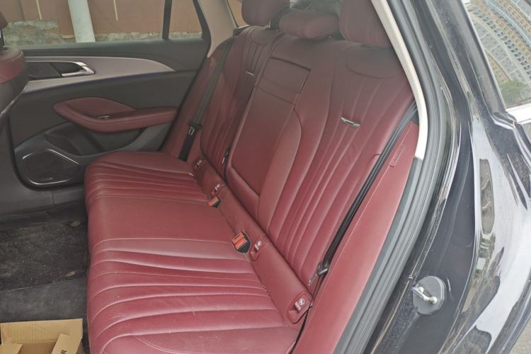 Used Hongqi H5 2024 2.0T Automatic Smart Connect Flagship Edition Left Rear Seat