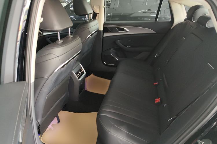 Used Hongqi H5 2024 1.5T DCT Smart Connect Flagship Edition Left Rear Seat