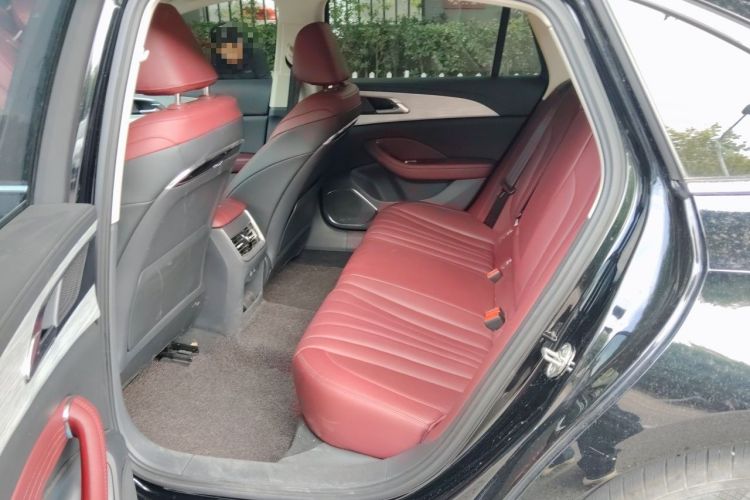Used Hongqi H5 2024 1.5T DCT Smart Connect Flagship Edition Left Rear Seat