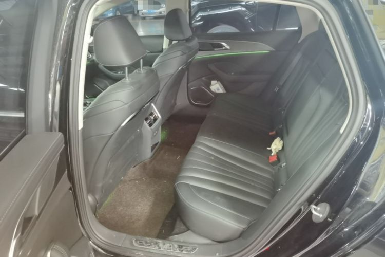 Used Hongqi H5 2024 2.0T Automatic Smart Connect Flagship Edition Left Rear Seat