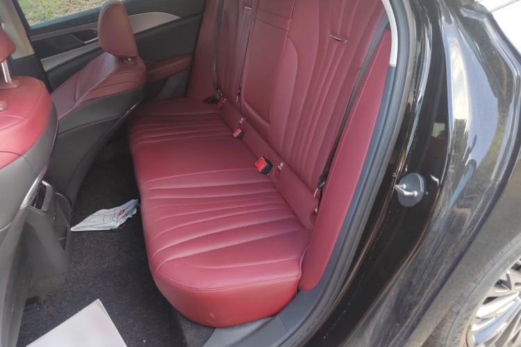 Used Hongqi H5 2024 1.5T DCT Smart Connect Flagship Edition Left Rear Seat