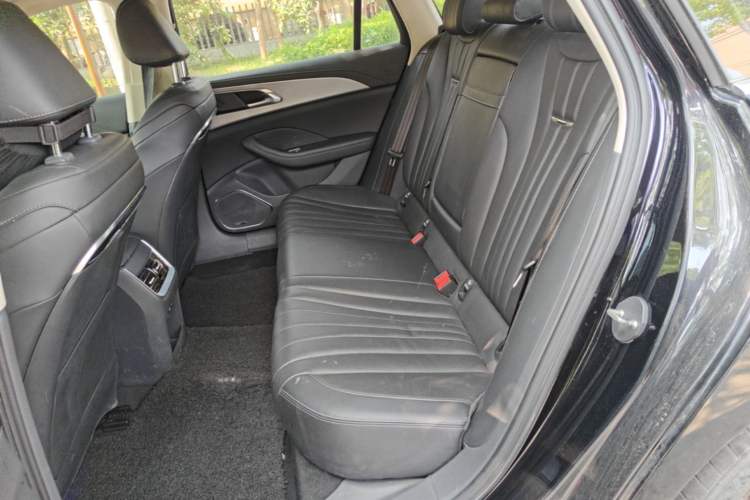 Used Hongqi H5 2024 1.5T DCT Smart Connect Flagship Edition Left Rear Seat