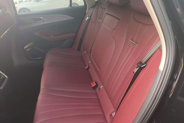 Used Hongqi H5 2024 1.5T DCT Smart Connect Flagship Edition Left Rear Seat