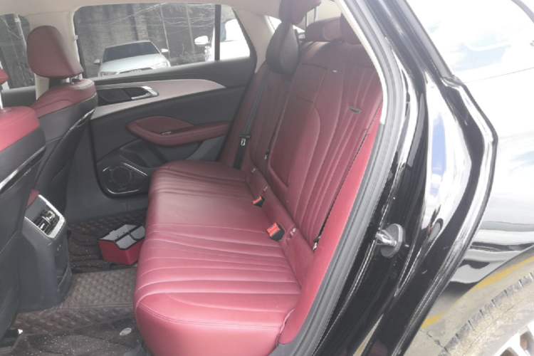 Used Hongqi H5 2024 2.0T Automatic Smart Connect Flagship Edition Left Rear Seat