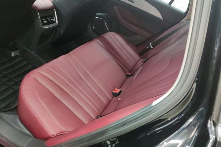 Used Hongqi H5 2024 1.5T DCT Smart Connect Flagship Edition Left Rear Seat
