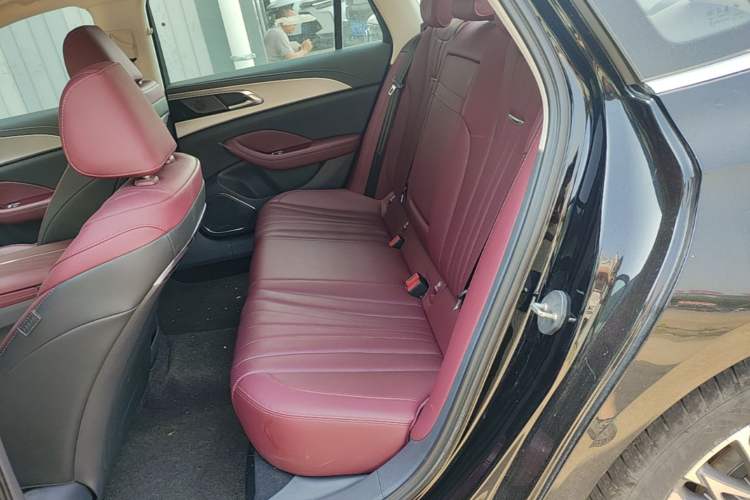 Used Hongqi H5 2024 1.5T DCT Smart Connect Flagship Edition Left Rear Seat