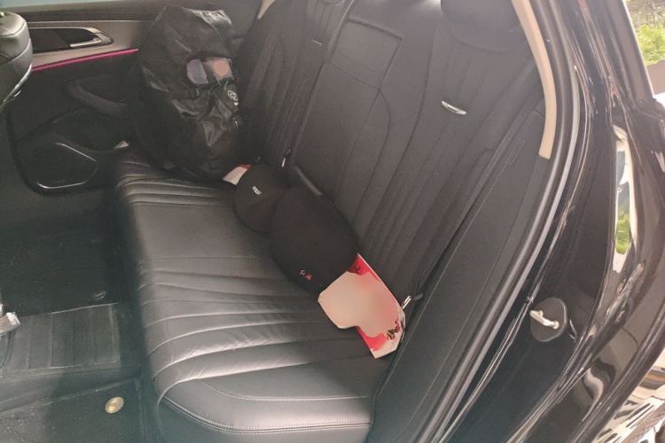 Used Hongqi H5 2024 2.0T Automatic Smart Connect Flagship Edition Left Rear Seat