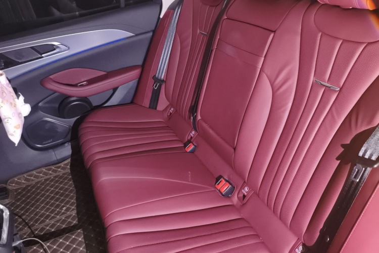 Used Hongqi H5 2024 2.0T Automatic Smart Connect Flagship Edition Left Rear Seat