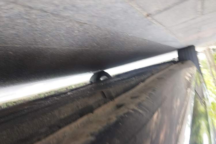 Used Hongqi H5 2024 1.5T DCT Smart Connect Flagship Edition Left Side Sill