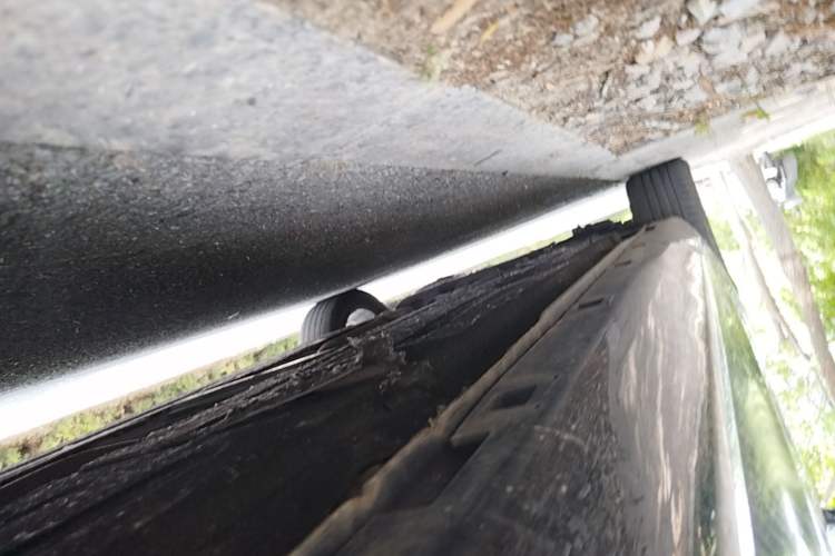 Used Hongqi H5 2024 1.5T DCT Smart Connect Flagship Edition Left Side Sill