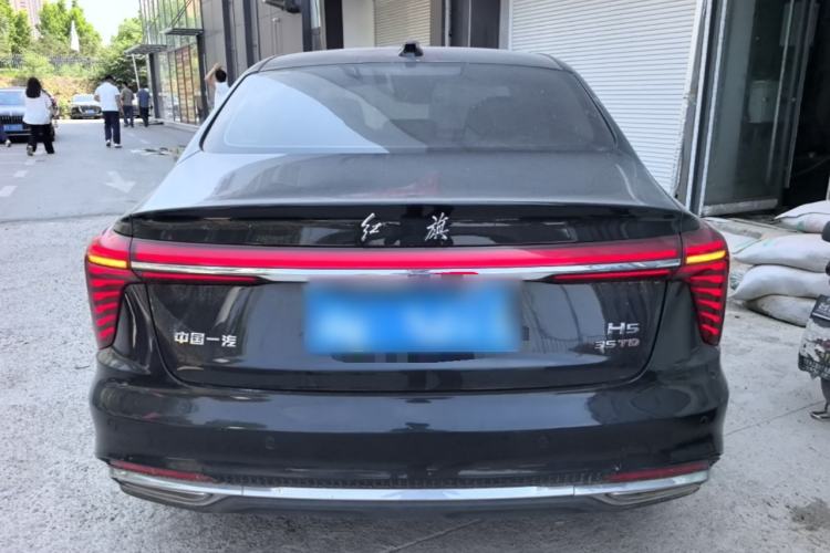 Used Hongqi H5 2024 1.5T DCT Smart Connect Flagship Edition Rear
