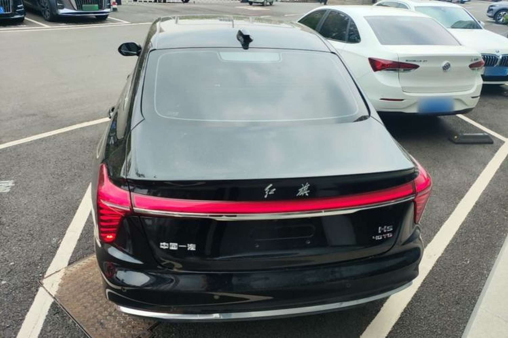 Used Hongqi H5 2024 2.0T Automatic Smart Connect Flagship Edition Rear
