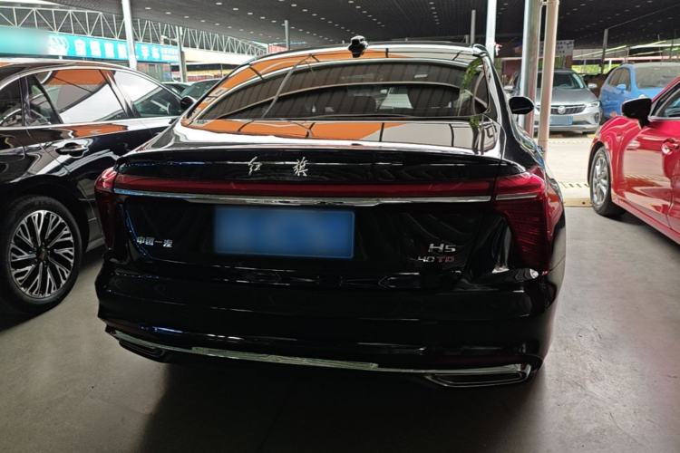 Used Hongqi H5 2024 2.0T Automatic Smart Connect Flagship Edition Rear