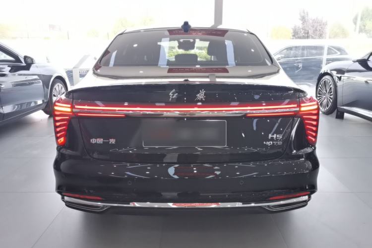 Used Hongqi H5 2024 2.0T Automatic Smart Connect Flagship Edition Rear