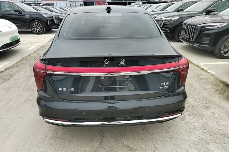Used Hongqi H5 2024 2.0T Automatic Smart Connect Flagship Edition Rear