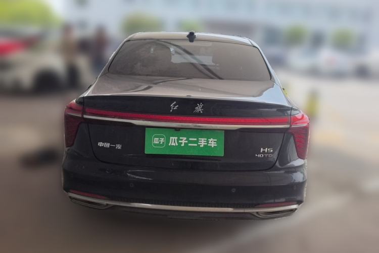 Used Hongqi H5 2024 2.0T Automatic Smart Connect Flagship Edition Rear