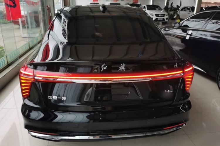 Used Hongqi H5 2024 2.0T Automatic Smart Connect Flagship Edition Rear
