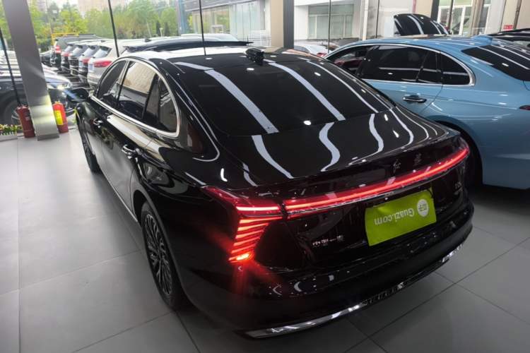 Used Hongqi H5 2024 2.0T Automatic Smart Connect Flagship Edition Rear Left 45 Deg