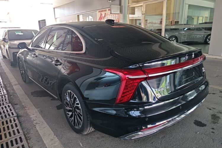 Used Hongqi H5 2024 2.0T Automatic Smart Connect Flagship Edition Rear Left 45 Deg