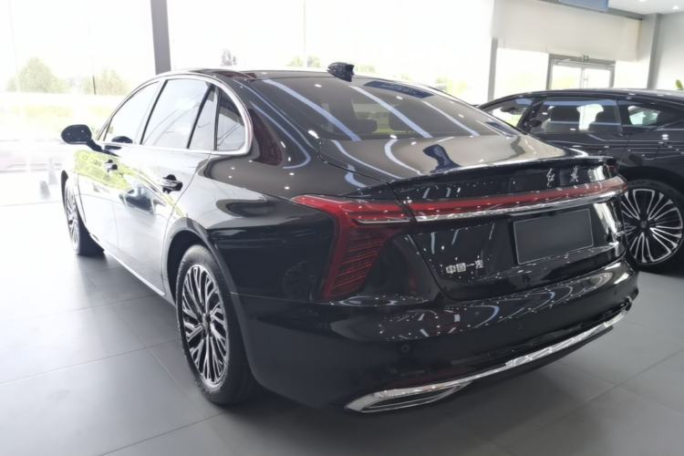Used Hongqi H5 2024 2.0T Automatic Smart Connect Flagship Edition Rear Left 45 Deg
