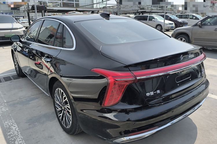Used Hongqi H5 2024 2.0T Automatic Smart Connect Flagship Edition Rear Left 45 Deg