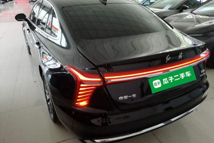 Used Hongqi H5 2024 2.0T Automatic Smart Connect Flagship Edition Rear Left 45 Deg