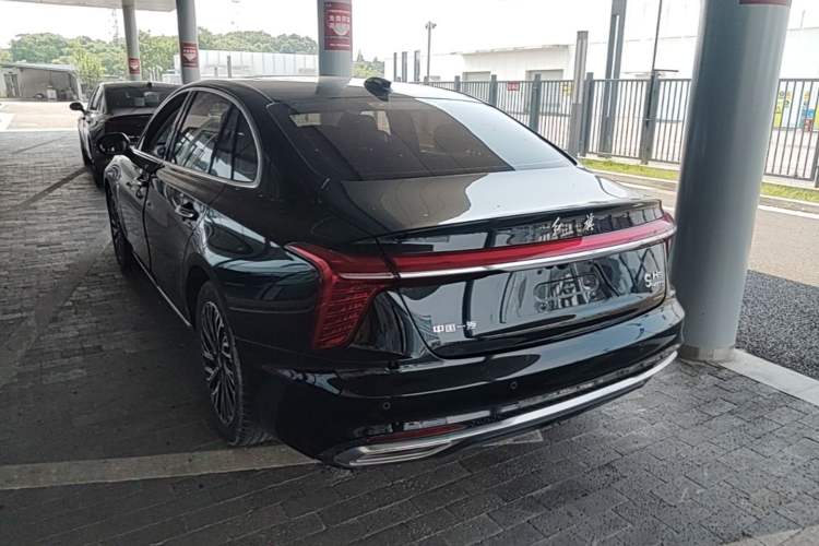 Used Hongqi H5 2024 2.0T Automatic Smart Connect Flagship Edition Rear Left 45 Deg