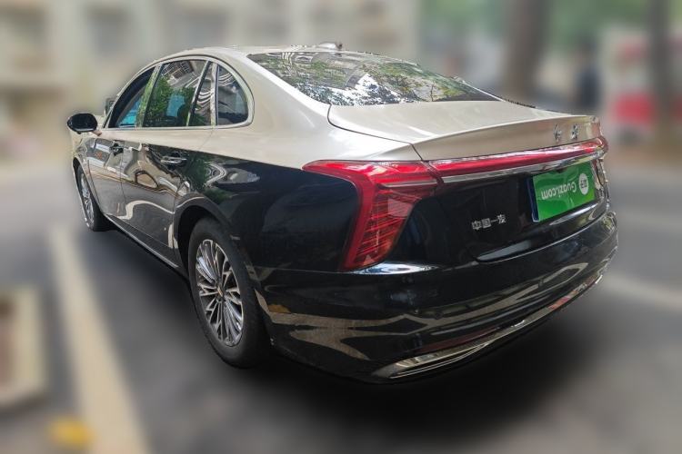 Used Hongqi H5 2024 2.0T Automatic Smart Connect Flagship Edition Rear Left 45 Deg