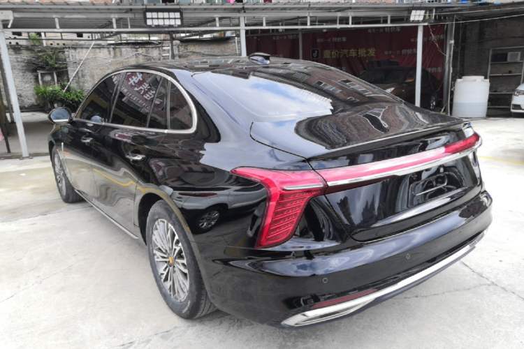 Used Hongqi H5 2024 2.0T Automatic Smart Connect Flagship Edition Rear Left 45 Deg