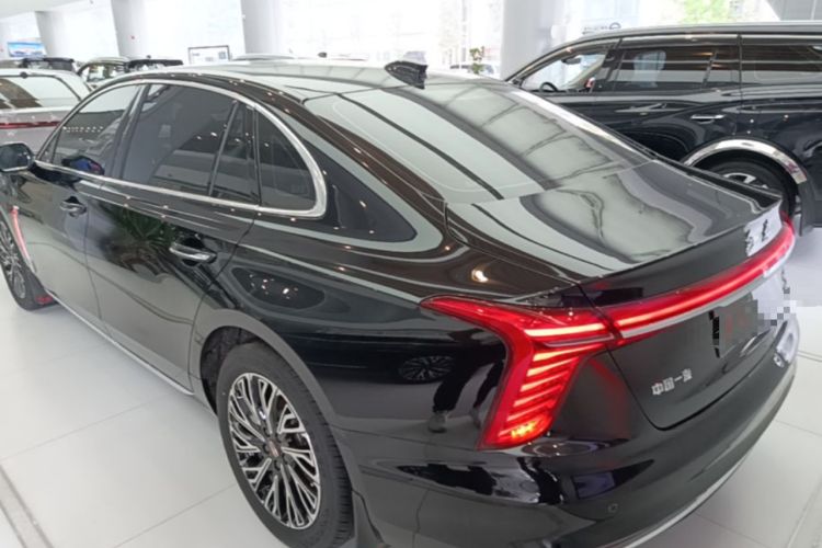 Used Hongqi H5 2024 2.0T Automatic Smart Connect Flagship Edition Rear Left 45 Deg