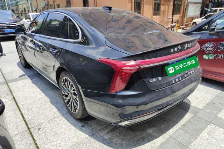 Used Hongqi H5 2024 2.0T Automatic Smart Connect Flagship Edition Rear Left 45 Deg