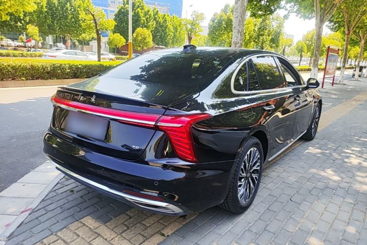 Used Hongqi H5 2024 2.0T Automatic Smart Connect Flagship Edition Rear Right 45 Deg