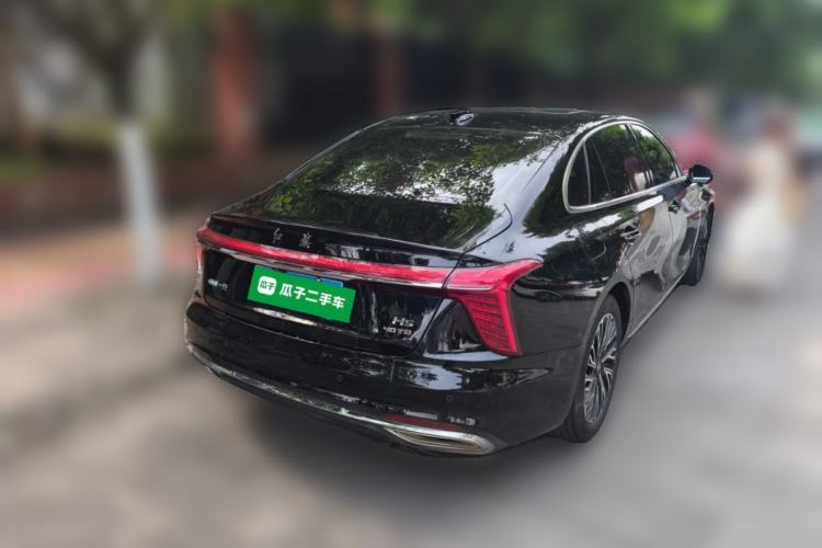Used Hongqi H5 2024 2.0T Automatic Smart Connect Flagship Edition Rear Right 45 Deg