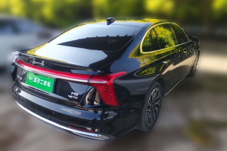 Used Hongqi H5 2024 2.0T Automatic Smart Connect Flagship Edition Rear Right 45 Deg