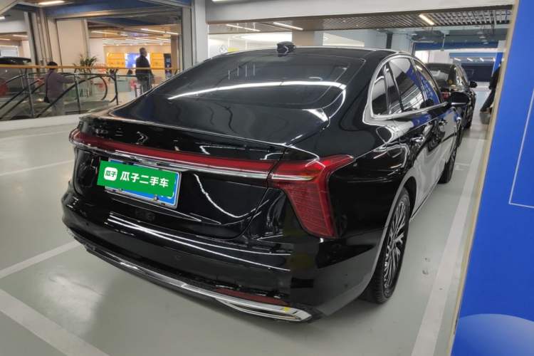Used Hongqi H5 2024 2.0T Automatic Smart Connect Flagship Edition Rear Right 45 Deg