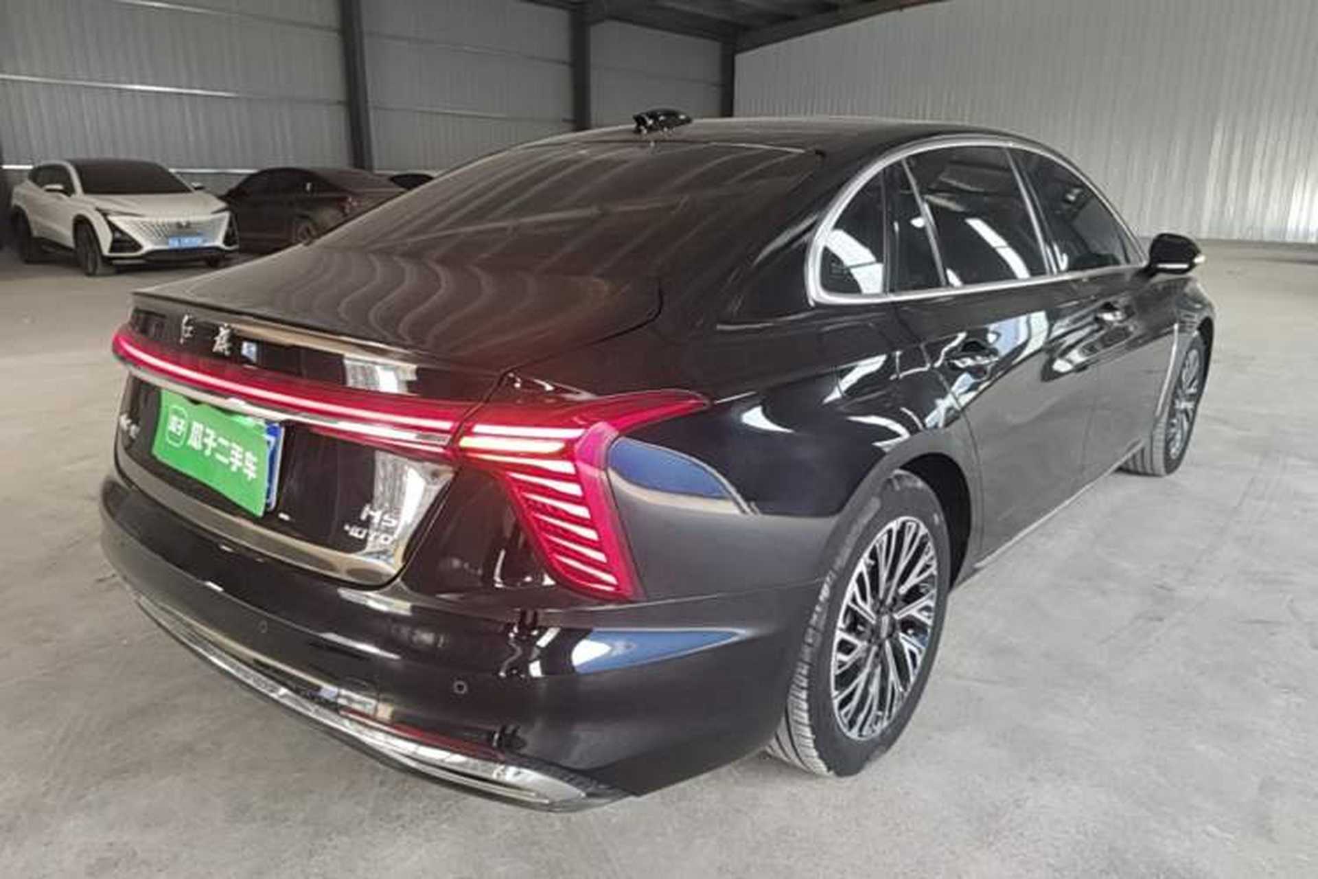Used Hongqi H5 2024 2.0T Automatic Smart Connect Flagship Edition Rear Right 45 Deg