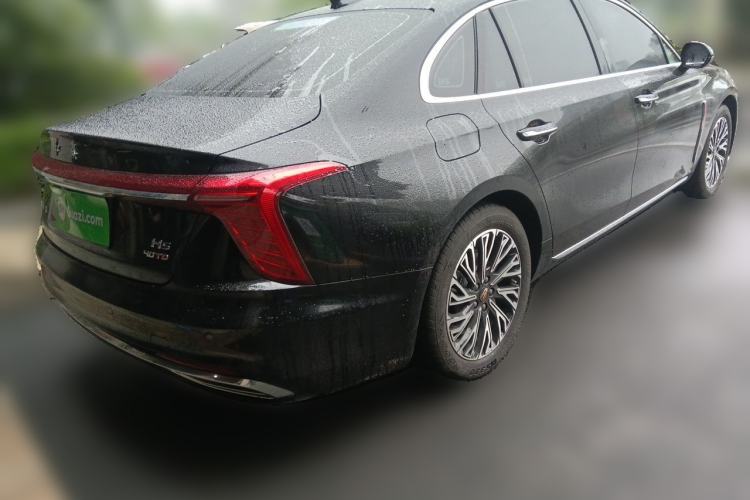 Used Hongqi H5 2024 2.0T Automatic Smart Connect Flagship Edition Rear Right 45 Deg