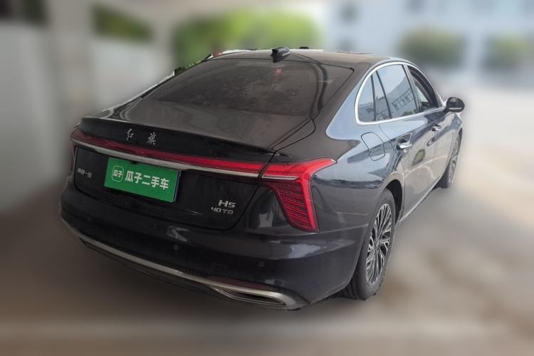 Used Hongqi H5 2024 2.0T Automatic Smart Connect Flagship Edition Rear Right 45 Deg