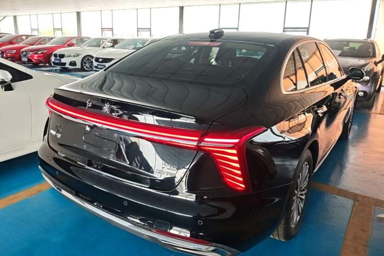 Used Hongqi H5 2024 1.5T DCT Smart Connect Flagship Edition Rear Right 45 Deg