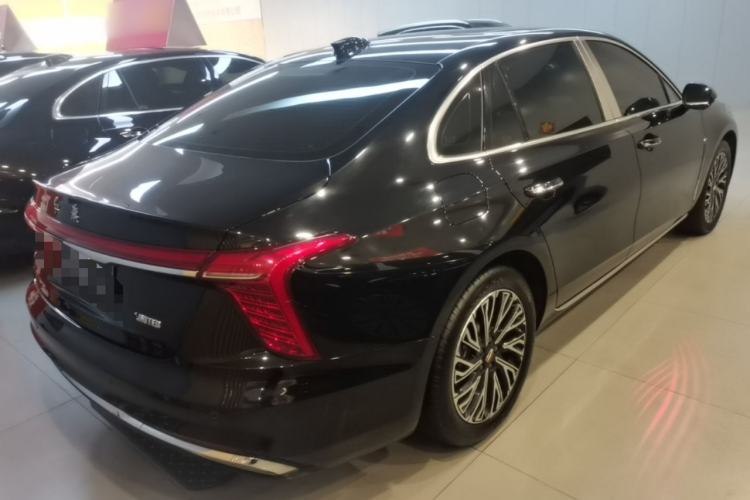 Used Hongqi H5 2024 2.0T Automatic Smart Connect Flagship Edition Rear Right 45 Deg