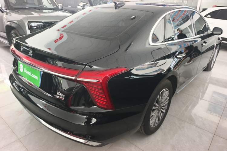 Used Hongqi H5 2024 2.0T Automatic Smart Connect Flagship Edition Rear Right 45 Deg