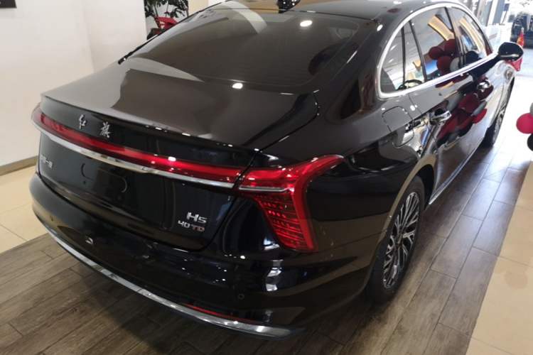 Used Hongqi H5 2024 2.0T Automatic Smart Connect Flagship Edition Rear Right 45 Deg