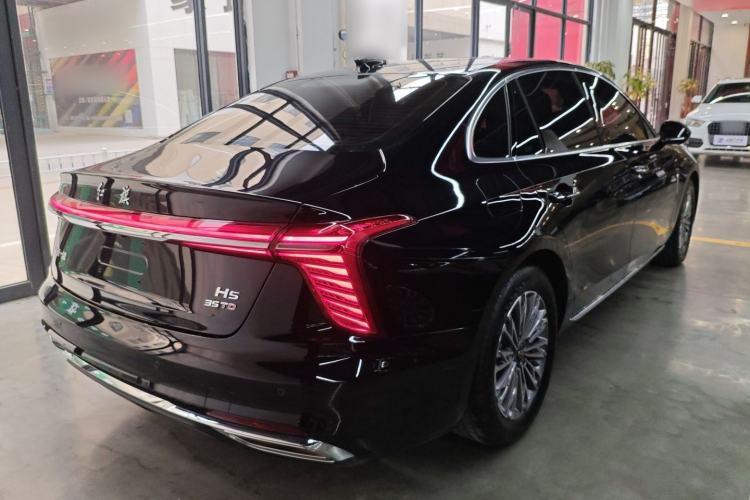 Used Hongqi H5 2024 1.5T DCT Smart Connect Flagship Edition Rear Right 45 Deg