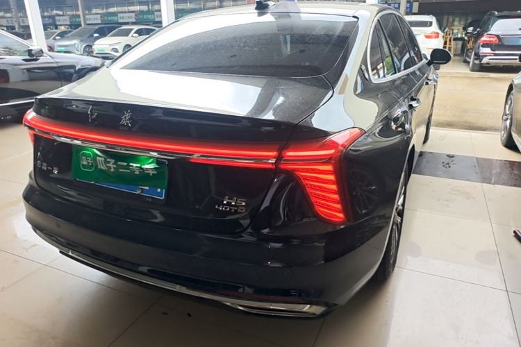Used Hongqi H5 2024 2.0T Automatic Smart Connect Flagship Edition Rear Right 45 Deg