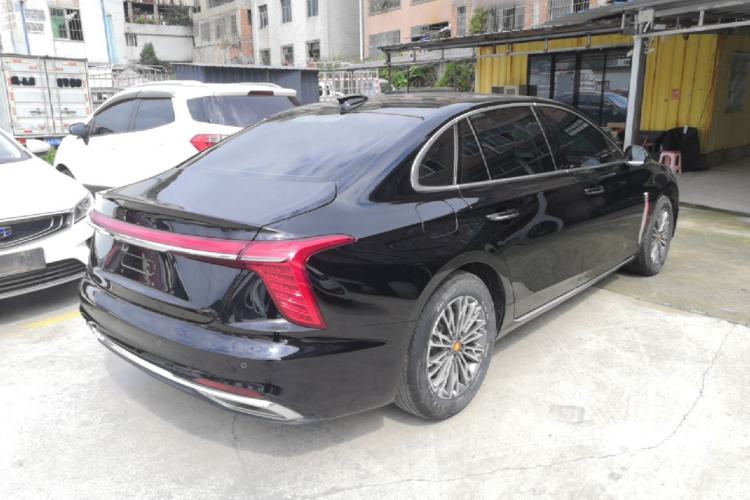 Used Hongqi H5 2024 2.0T Automatic Smart Connect Flagship Edition Rear Right 45 Deg