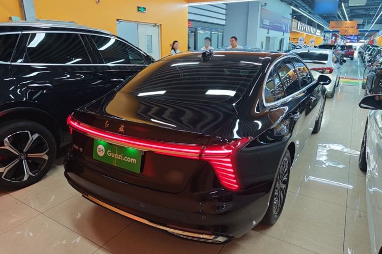 Used Hongqi H5 2024 2.0T Automatic Smart Connect Flagship Edition Rear Right 45 Deg