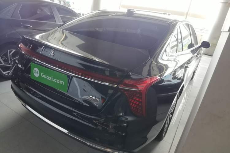 Used Hongqi H5 2024 2.0T Automatic Smart Connect Flagship Edition Rear Right 45 Deg