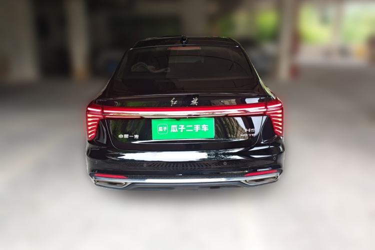 Used Hongqi H5 2024 2.0T Automatic Smart Connect Flagship Edition Rear
