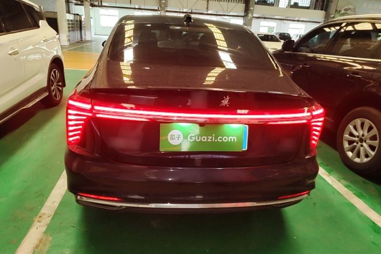 Used Hongqi H5 2024 2.0T Automatic Smart Connect Flagship Edition Rear