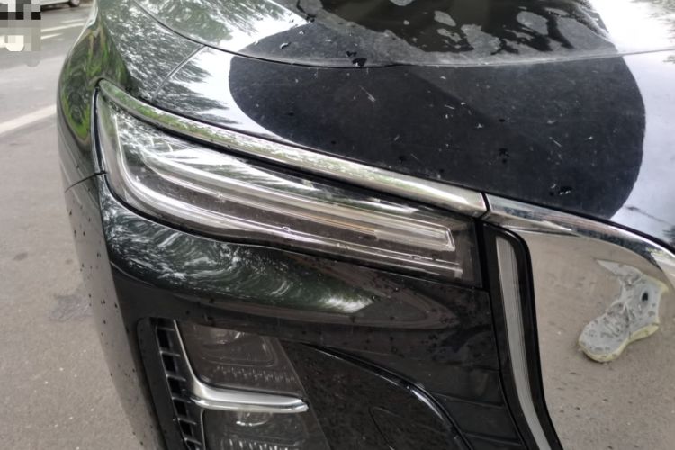 Used Hongqi H5 2024 2.0T Automatic Smart Connect Flagship Edition Right Front Headlight